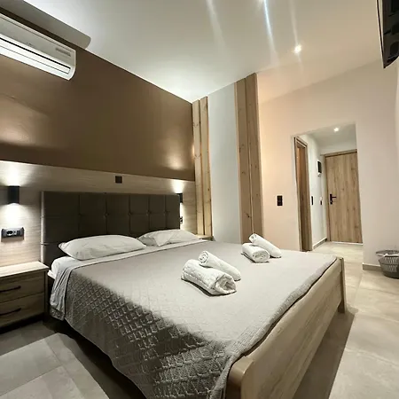 Aegean Pearl Тигаки