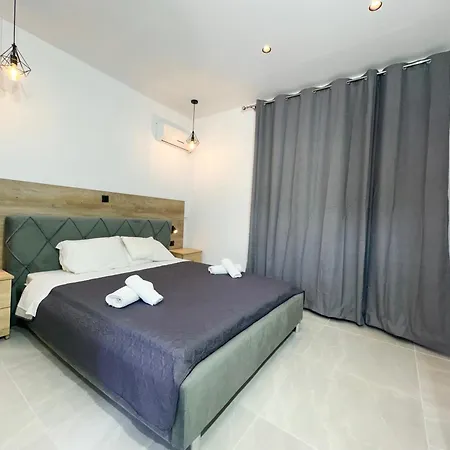 Отель Aegean Pearl 3*