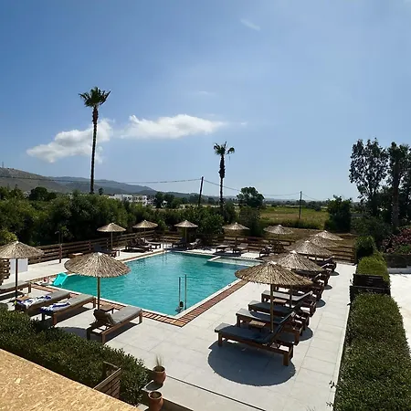Aegean Pearl Hotel 3*