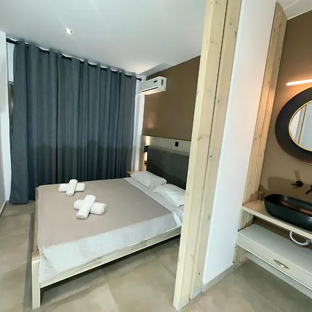 Aegean Pearl Hotel 3*